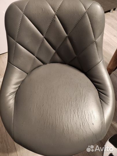 Барный стул