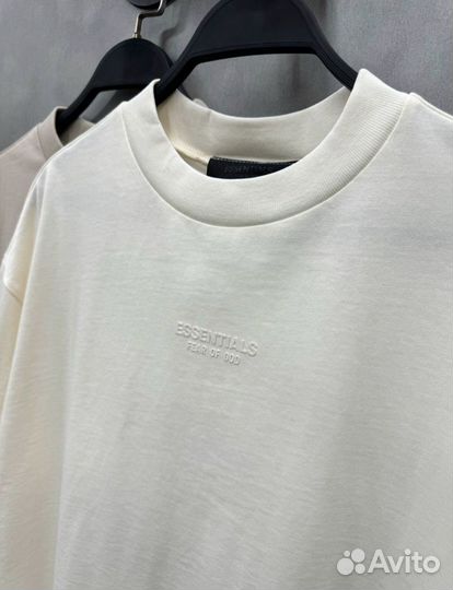 Футболка essentials fear of god