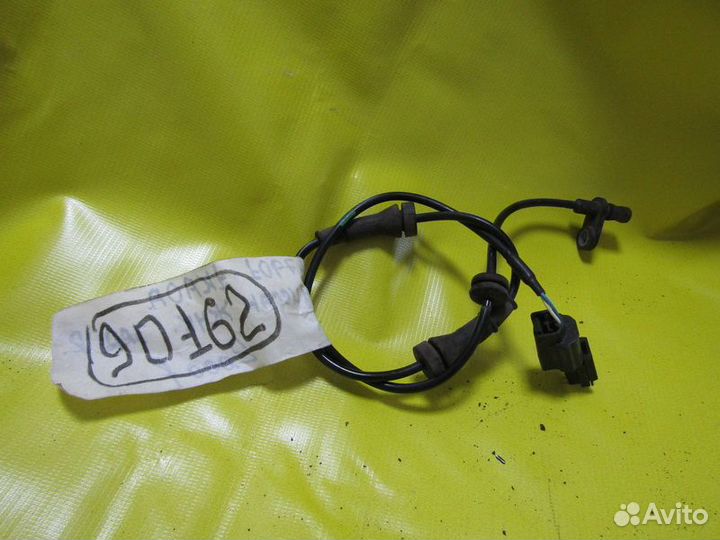 Датчик ABS задний Nissan Juke 10-20г 90162