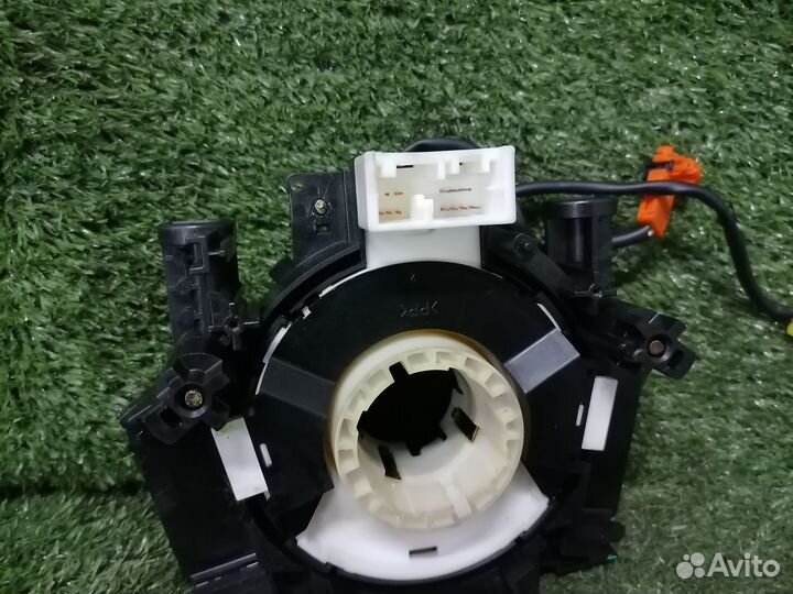 Шлейф лента Air-bag 25567CD002 Infiniti QX56 JA60