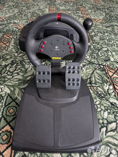 Logitech momo racing