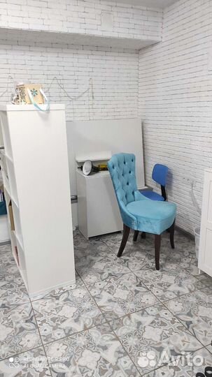 Маникюрный стол бу