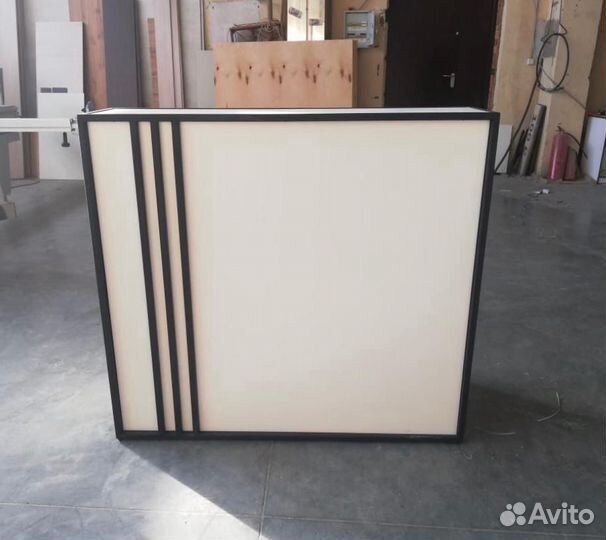 Ресепш на метал.каркасе в стиле лофт