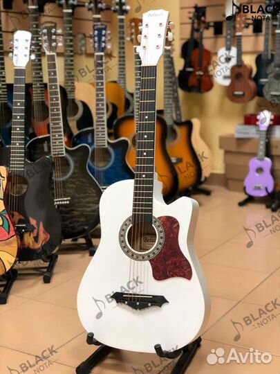 Гитара акустическая Belucci с защитной накладкой