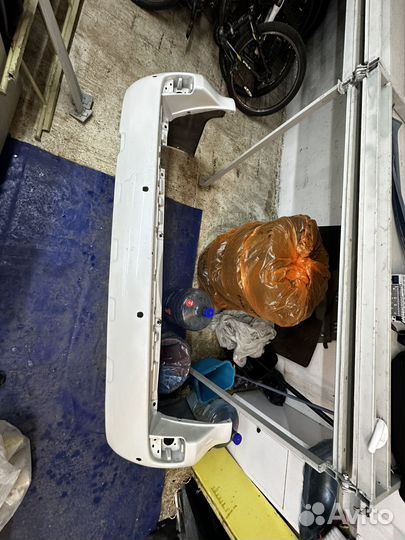 Land Cruiser 200 бампер задний оригинал 2014