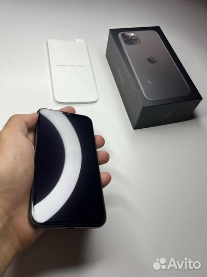 iPhone 11 Pro, 256 ГБ