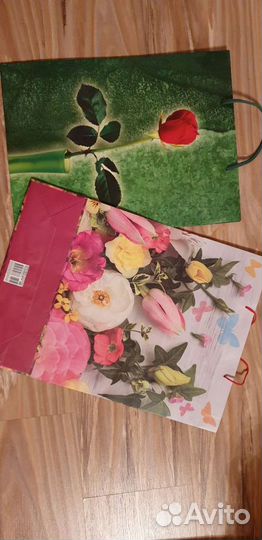 Бумажные пакеты подарочные