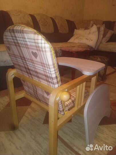 Детское деревянное кресло