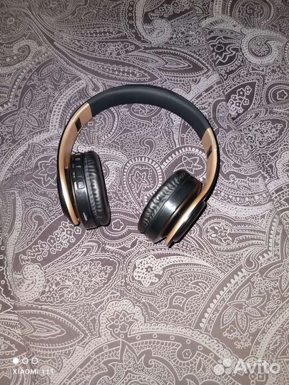 Беспроводные наушники