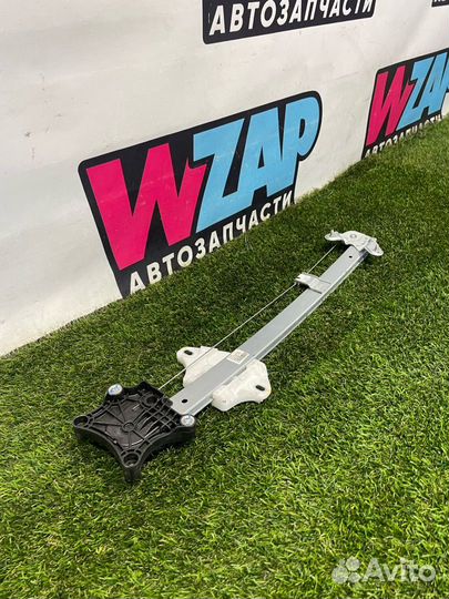 Стеклоподъемник передний правый Honda HR-V 2 рест