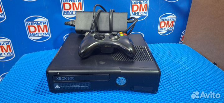 Я) игровая приставка Xbox 360