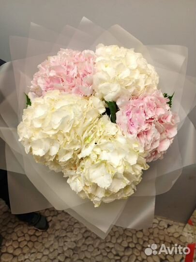 Доставка цветов букеты розы