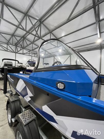 Лодка Волжанка X5 FishPro