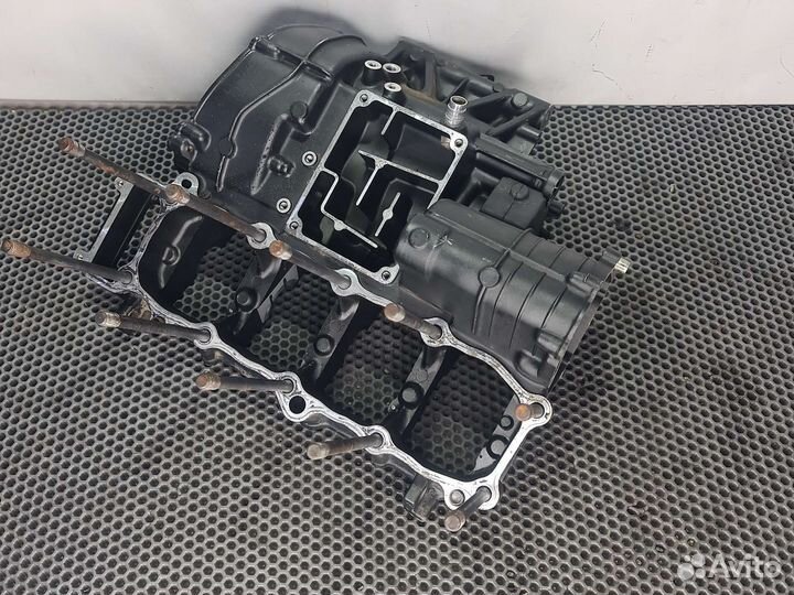 Верхняя часть картера yamaha fz1