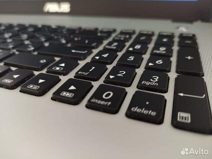 Игровой Аsus intel/GeForce 920M/SSD 512GB/8GB Озу