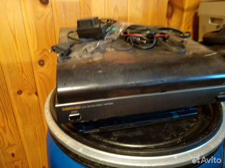 Проигрыватель винила