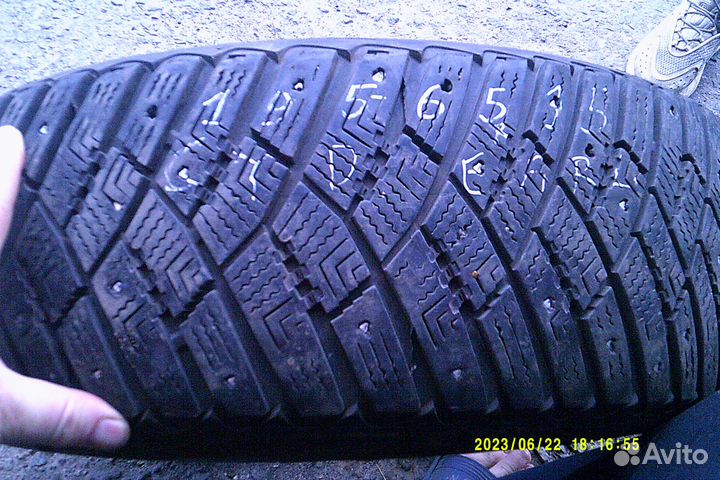 Goodyear Ultragrip Ice Arctic 195/65 R15