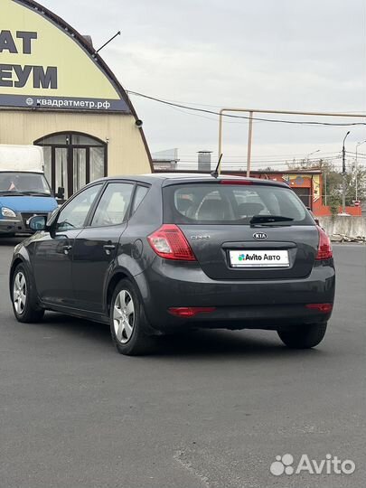 Kia Ceed 1.6 МТ, 2011, 215 000 км