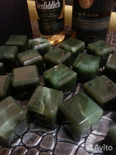 Кубики ручной работы из Нефрита для виски