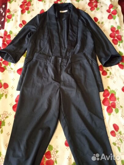 Вещи женские 48 50