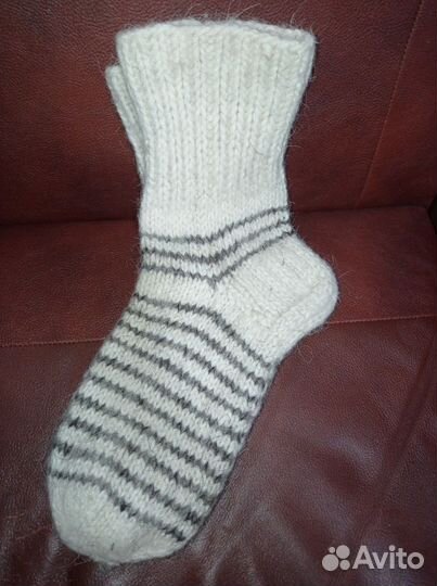 Носки шерстяные ручной вязки
