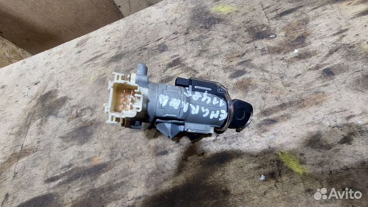 Замок зажигания Geely Emgrand EC7