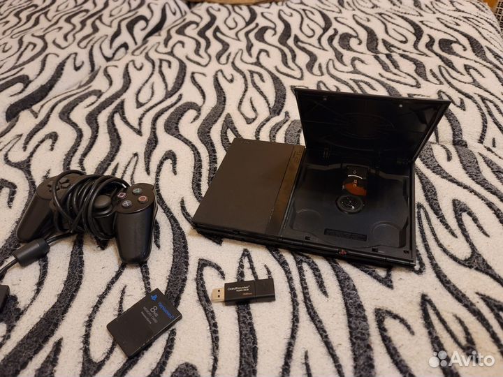 Sony PS2. 128 гиг. 40 игр