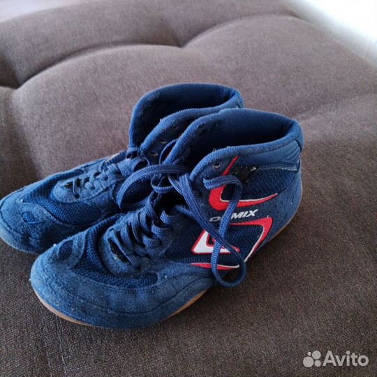 Борцовки для борьбы, Демикс