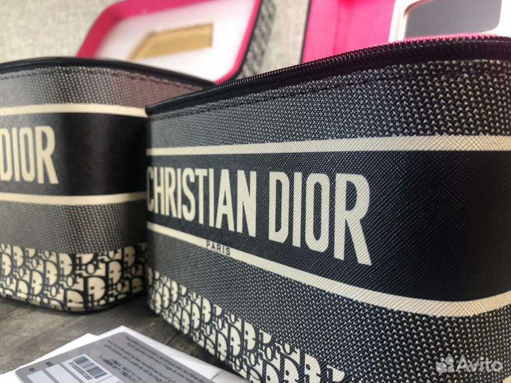 Шкатулка для косметики