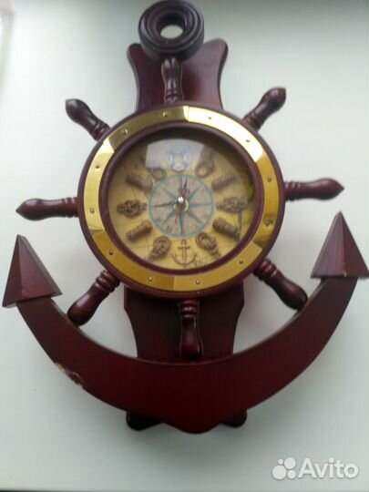 Часы сувенирные настенные