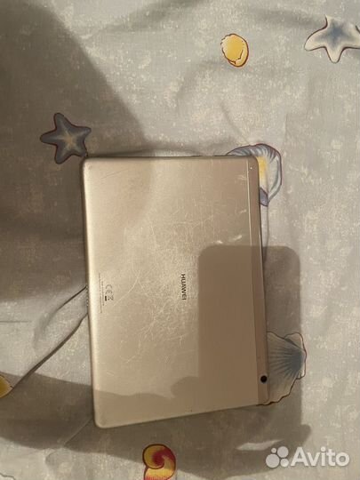 Планшет huawei 16 гигобат