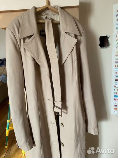 Кожаный плащ