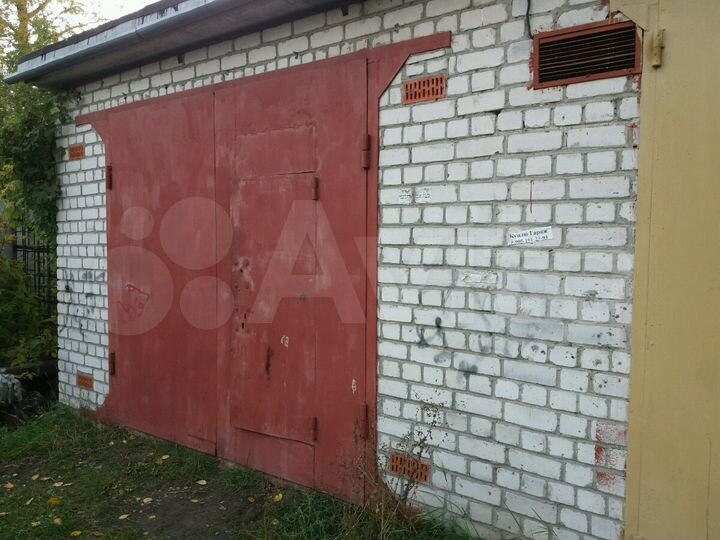 Ворота в гараж брянск. Гаражи в Володарке. "Гаражи" (Володарского 27/1). Гараж Брянская в Междуреченске. Гараж Брянская подземка в Междуреченске.