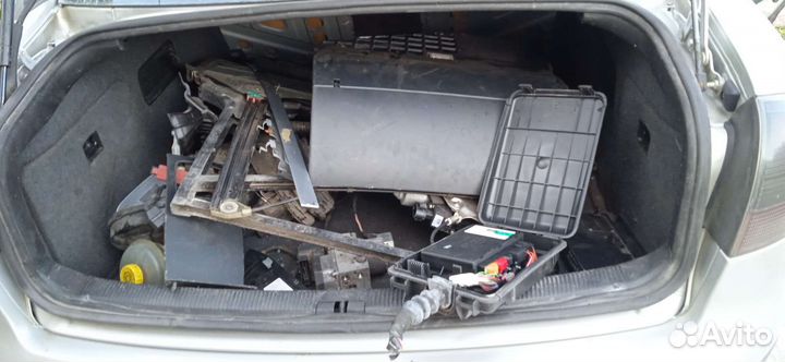 Запчасти на audi a6 c5