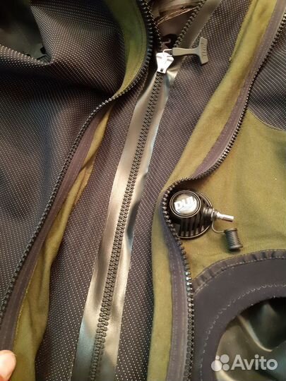 Ремонт гидрокостюмов