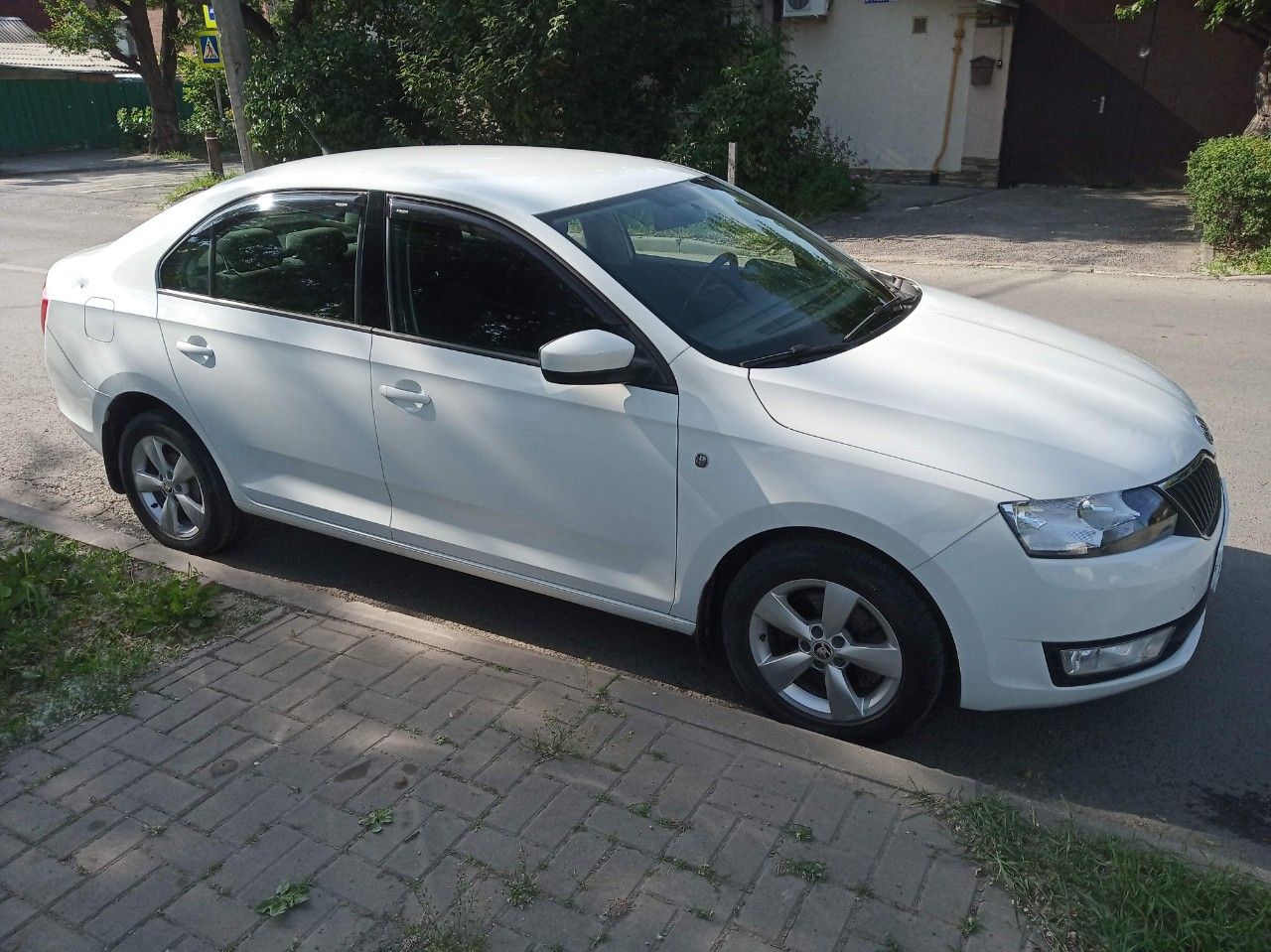 Skoda Rapid: фото владельца