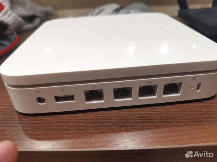 Wi-Fi роутер Apple Airport Extreme A1408