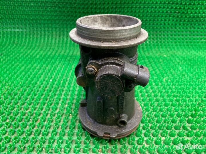 Заслонка дроссельная Renault Logan 1 K7J 2010