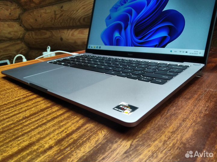 Ноутбук Xiaomi Redmibook Pro 14 2022 6800H 16/512