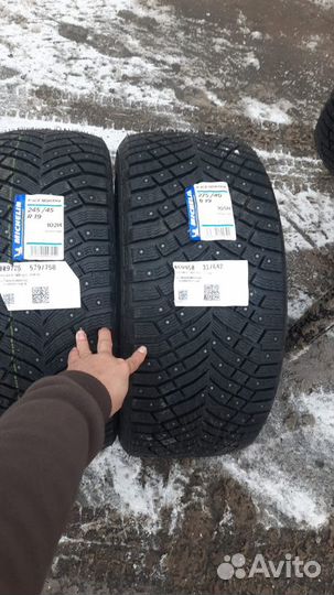 Michelin 245/45R19 275/40R19 шипы на Mercedes W213