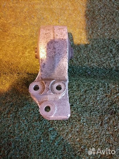 Опора двигателя (подушка двс) 30620535 Volvo V40 4