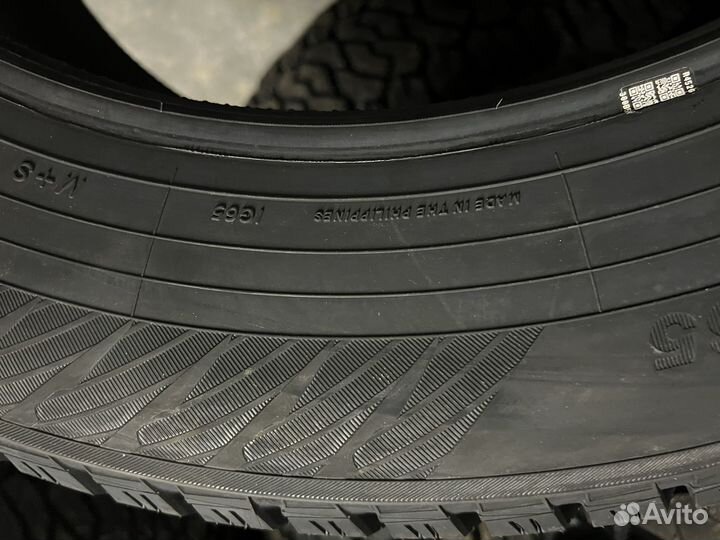 Yokohama IceGuard Stud IG65 275/55 R20