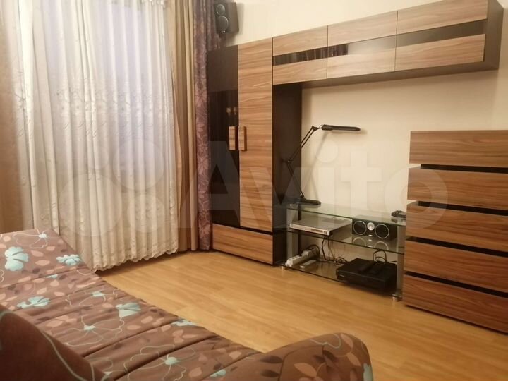 Комната 15 м² в 3-к., 10/12 эт.