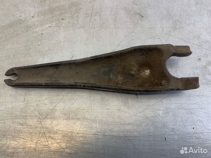 Вилка сцепления Renault Logan LS 2004- 2016