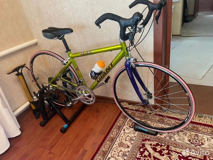 Продам профессиональный велосипед Giant Pro