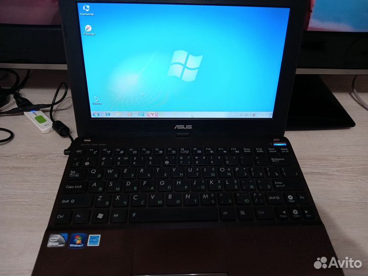 Нетбук Asus EEE PC 1025C
