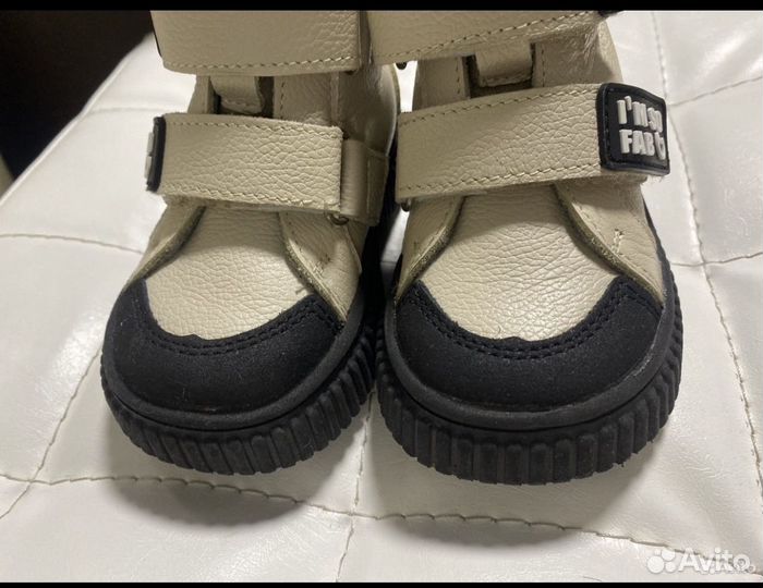 Ботинки демисезонные для девочки 22 размер Котофей