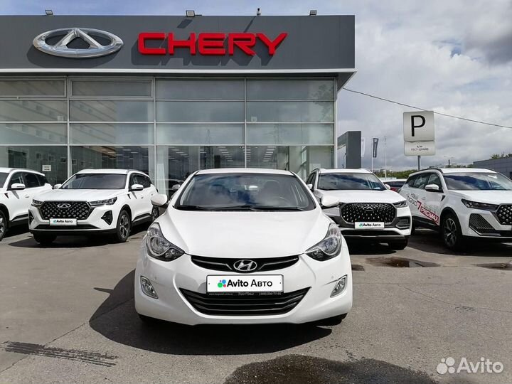 Hyundai Elantra 1.8 AT, 2012, 58 793 км