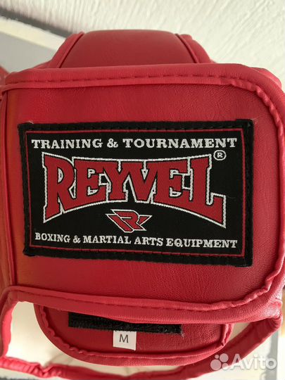 Шлем для единоборств reyvel