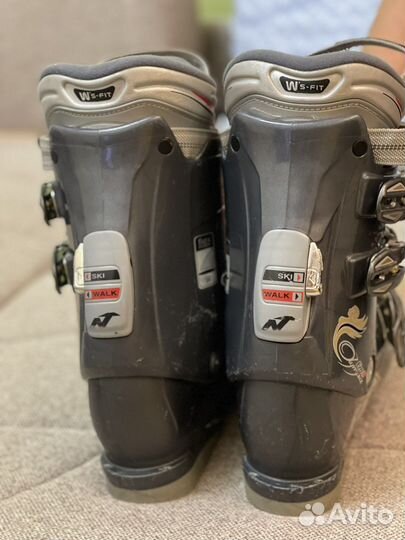 Горнолыжные ботинки